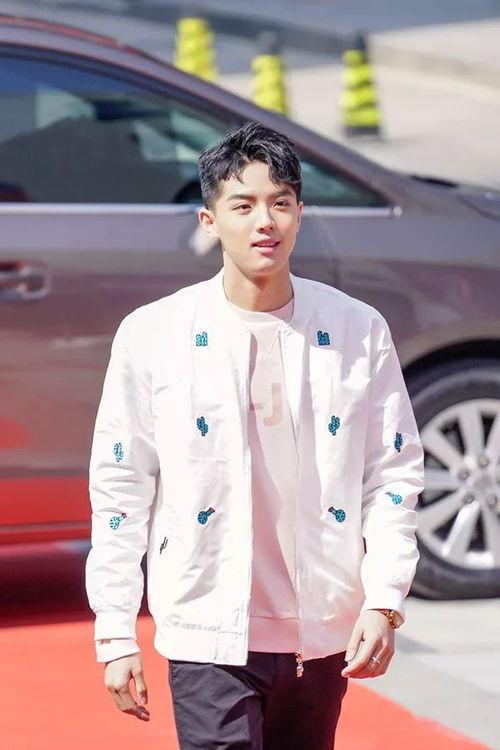 周峻纬剧组爆料了吗视频,幕后真相大曝光 第1张 周峻纬剧组爆料了吗视频,幕后真相大曝光 第1张